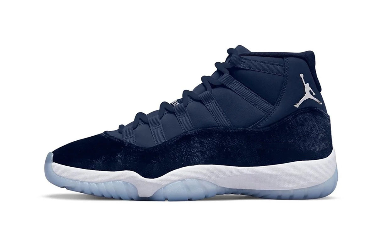 2022 Air Jordan 11 Midnight Navy