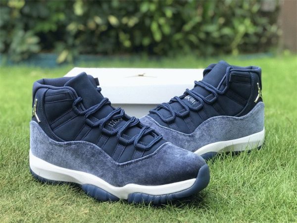 Air Jordan 11 Velvet Midnight Navy