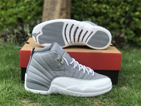 Air Jordan 12 Stealth White-Cool Grey sneaker