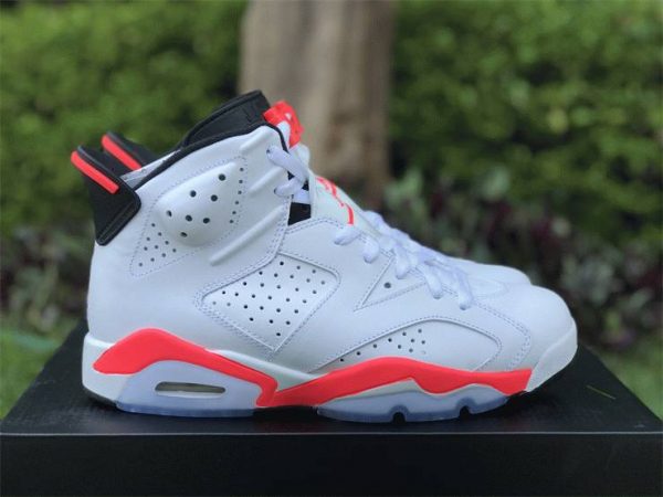 Jordan 6 Retro White Infrared 2022