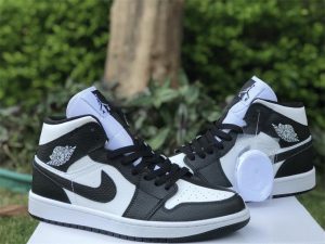 Air Jordan 1 Mid Split Black White