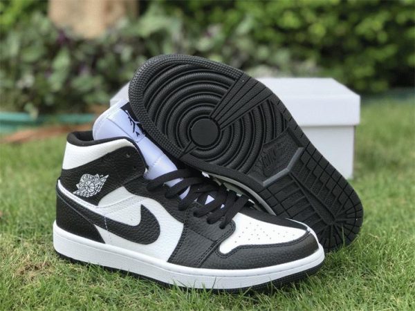 Air Jordan 1 Mid Split Black White sneaker