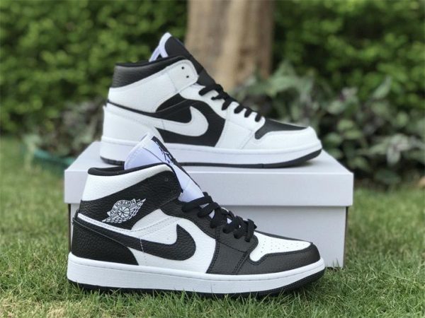 Air Jordan 1 Mid Split Black White swoosh