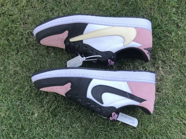 Travis Scott x Air Jordan 1 Bleached Coral swoosh