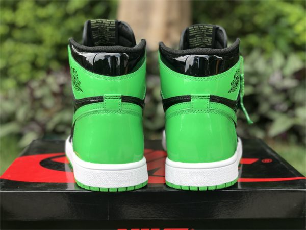 Air Jordan 1 Retro High OG Patent Leather Green Black heel