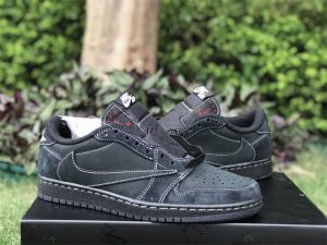 Travis Scott x Air Jordan 1 Low Black Phantom sneaker