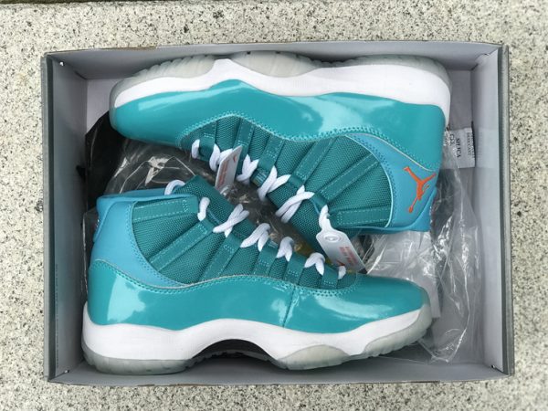 Air Jordan 11 Retro South Coast Lake Blue in box