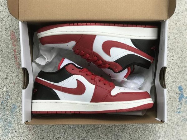 Air Jordan 1 Low White Black Sail Gym Red in box