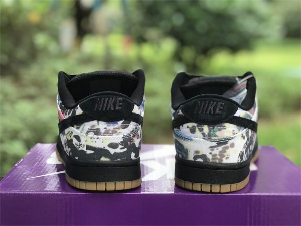 Supreme x Nike SB Dunk Low Rammellzee heel