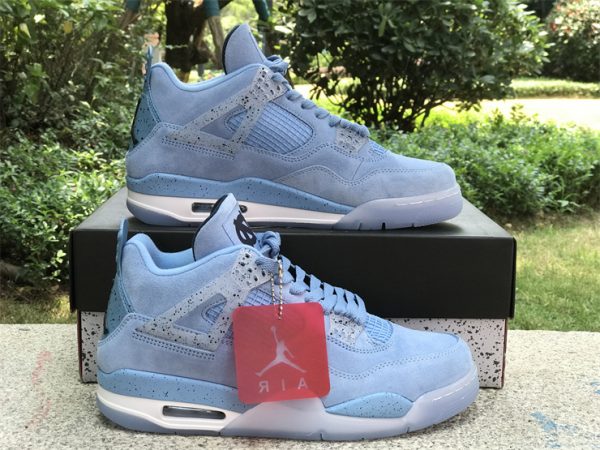 Air Jordan 4 Retro 'University Blue'