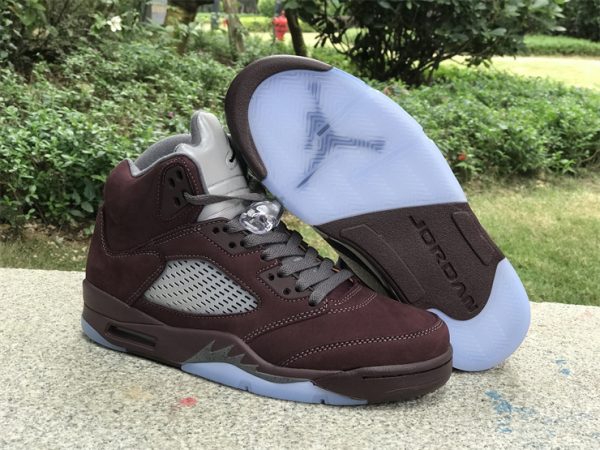 Air Jordan 5 Deep Burgundy 2023 underfoot